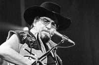 Waylon Jennings